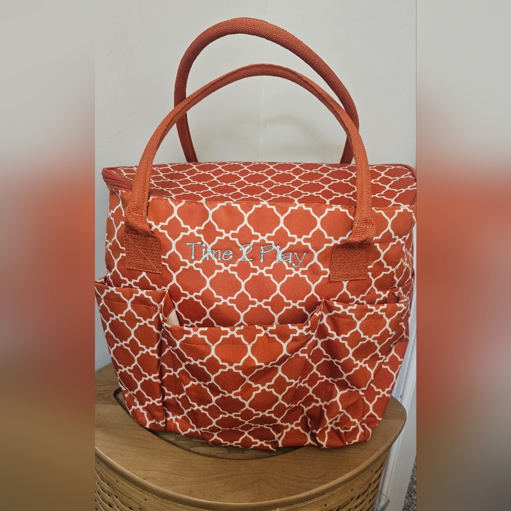 THIRTY ONE 31 Orange Patterned Women's Bag 8 Outside Pockets One Inside Zip
